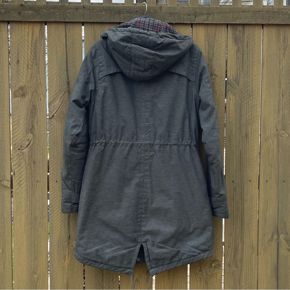 M Toad & Co Organic Cotton and Hemp Gray Hooded Parka Women’s - Picture 6 of 6